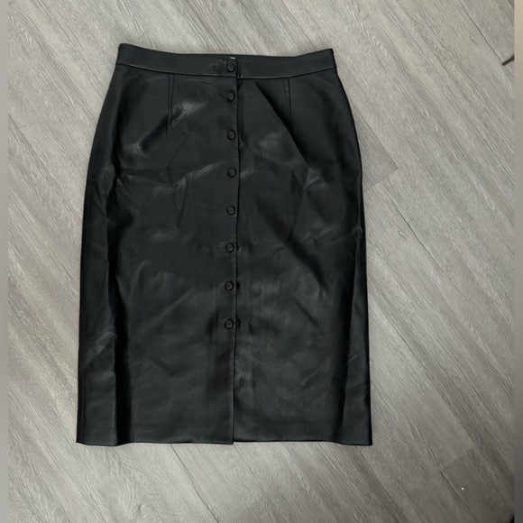 Wilfred Dresses & Skirts - Wilfred leather pencil skirt